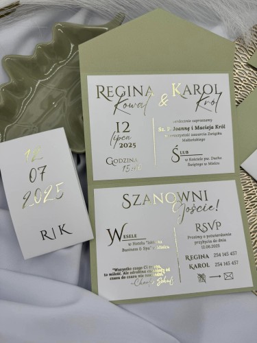 Otwarty folder zaproszenia ślubnego KIWI – personalizowany tekst na białym papierze