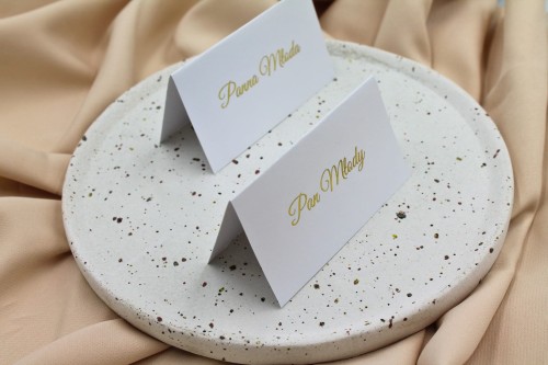 Otwarta winietka ślubna – wnętrze z imieniem gościa na papierze premium