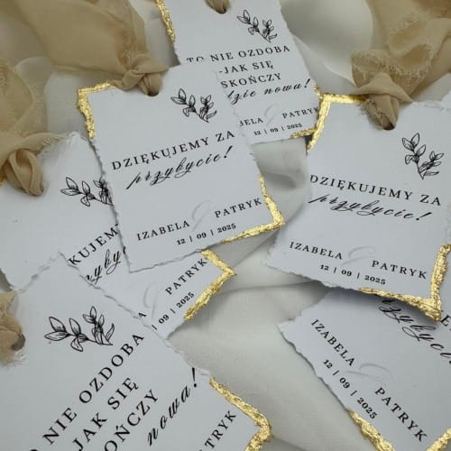 zawieszka na butelkę z wstążką szyfonową beżowe – Rękodzieła by Blonde